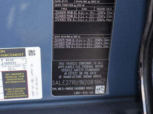Certified 2022 Land Rover Defender 110 X-Dynamic SE AWD/4WD image 33