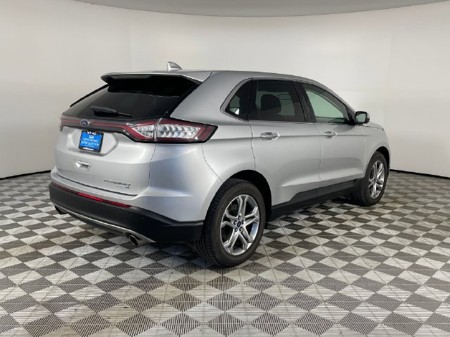 Used 2016 Ford Edge Titanium w/ Technology Package AWD/4WD image 24