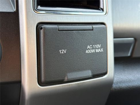 Used 2019 Ford F450 Platinum w/ Platinum Ultimate Package AWD/4WD image 34