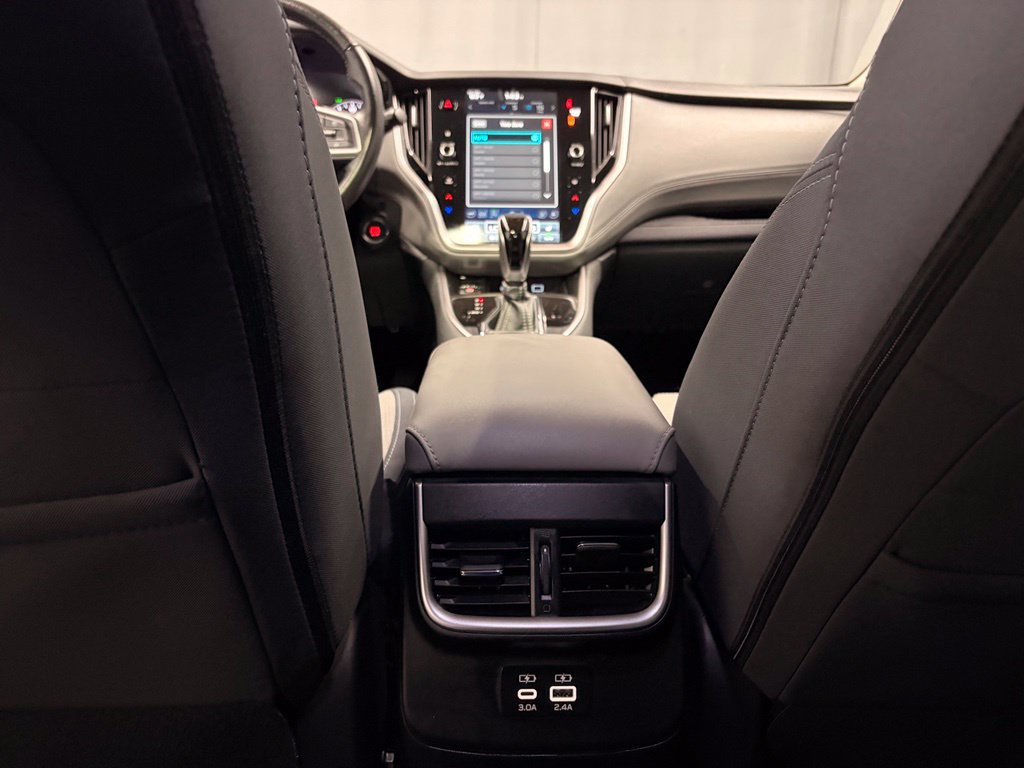 Used 2024 Subaru Outback Premium AWD/4WD image 10
