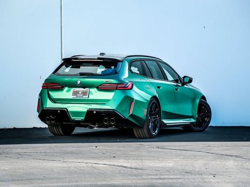 New 2026 BMW M5 Touring image 7