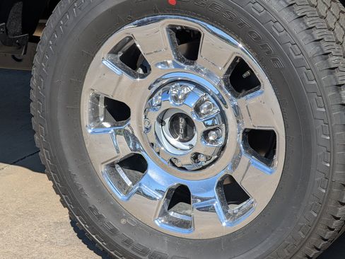 New 2025 Ford F250 King Ranch w/ Chrome Package image 9