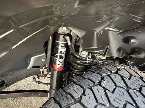 Used 2022 Jeep Gladiator Mojave w/ Cold Weather Group AWD/4WD image 62