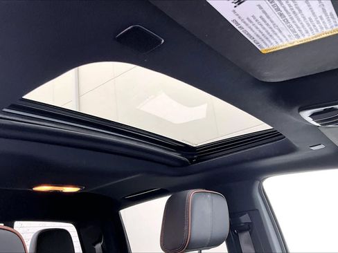 Used 2023 GMC Canyon AT4 w/ AT4 Premium Package image 14