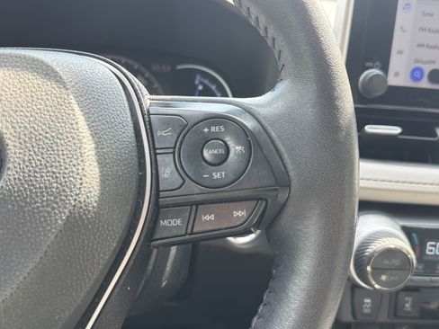 Used 2024 Toyota RAV4 XLE Premium w/ Weather Package AWD/4WD image 5