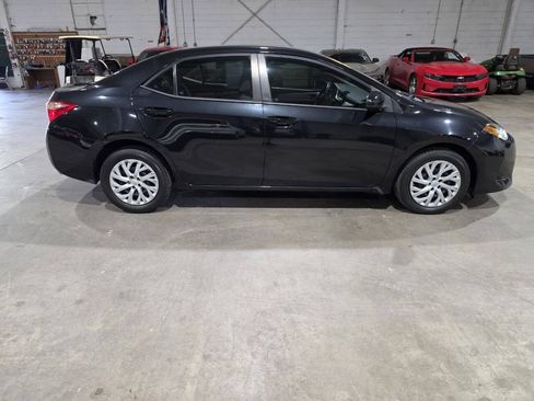 Used 2019 Toyota Corolla LE FWD image 14