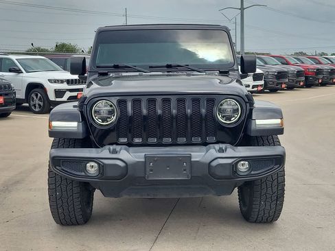 Used 2021 Jeep Wrangler Unlimited Sahara AWD/4WD image 14