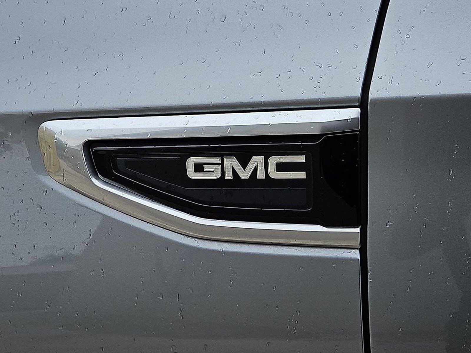 Used 2023 GMC Yukon Denali AWD/4WD image 14