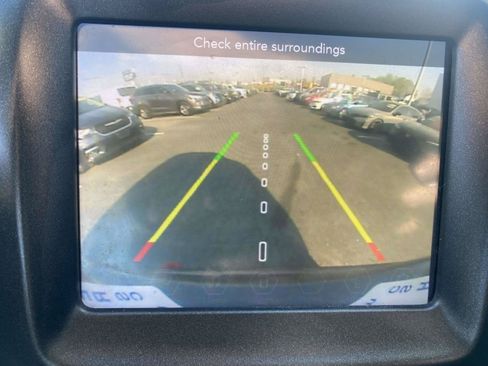 Used 2021 Jeep Compass Trailhawk AWD/4WD image 25