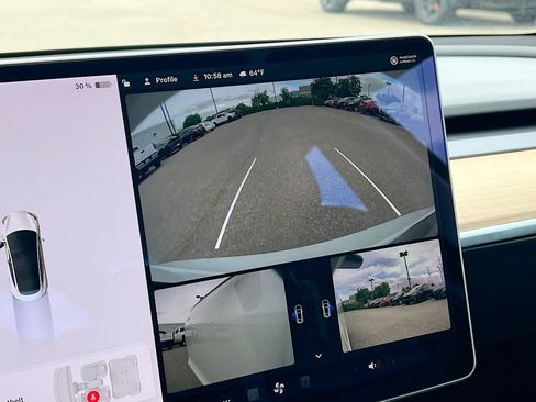 Used 2022 Tesla Model 3 Long Range AWD/4WD image 13