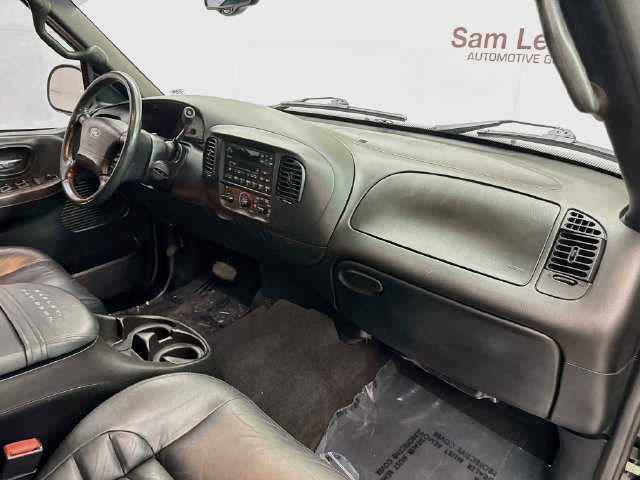 Used 2001 Ford F150 Harley-Davidson RWD image 25