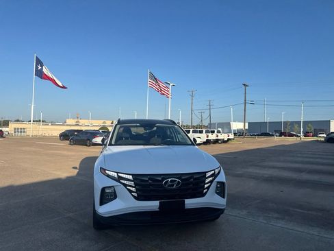 Used 2022 Hyundai Tucson SEL AWD/4WD image 3