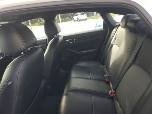 Used 2023 Honda Civic Sport image 14