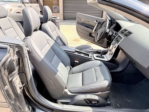 Used 2009 Volvo C70 T5 FWD image 48