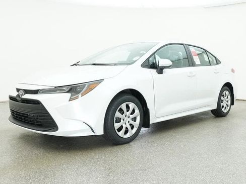 New 2026 Toyota Corolla LE image 17