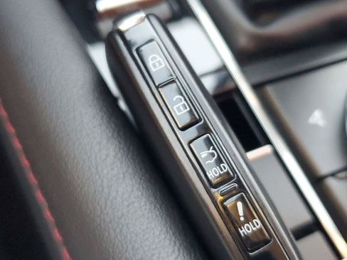 Used 2023 MAZDA MAZDA3 s image 40