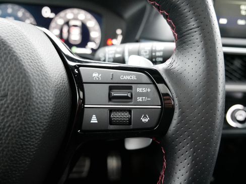 Certified 2025 Acura ADX A-Spec image 29