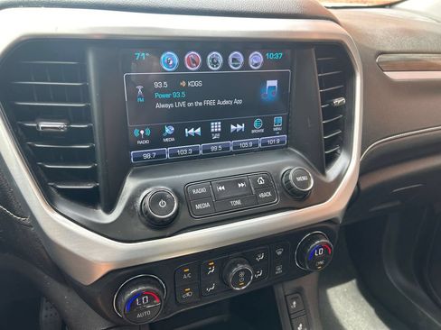 Used 2018 GMC Acadia SLT FWD image 10