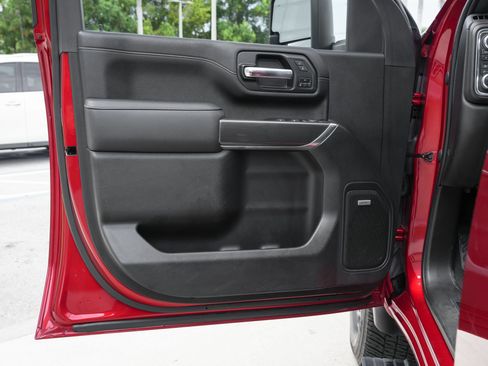 Used 2021 GMC Sierra 2500 AT4 w/ AT4 Premium Plus Package AWD/4WD image 33
