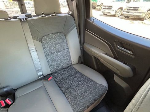 Used 2023 Chevrolet Colorado ZR2 image 14