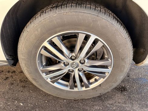 Used 2019 INFINITI QX60 Pure image 44