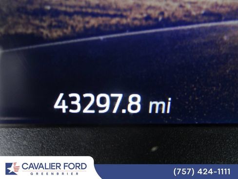 Used 2022 Ford Escape SEL w/ Technology Package AWD/4WD image 9