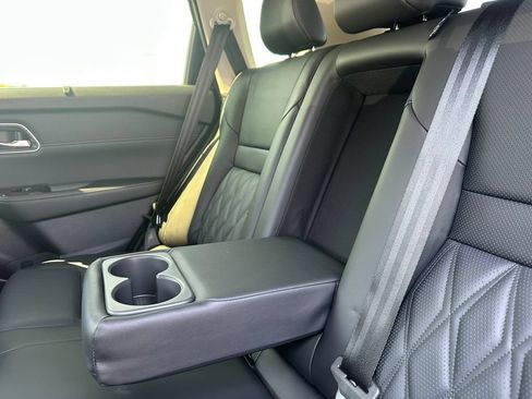 New 2026 Nissan Rogue Platinum w/ Platinum Premium Package AWD/4WD image 26