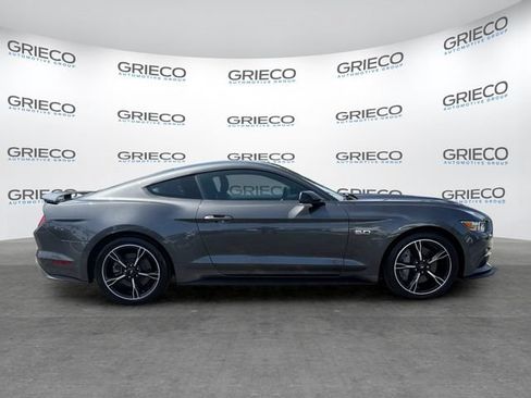 Used 2016 Ford Mustang GT Premium w/ Equipment Group 401A RWD image 8