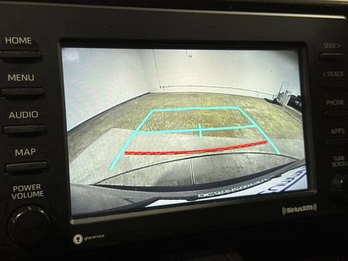 Used 2022 Toyota RAV4 LE AWD/4WD image 15