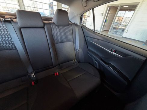 Used 2025 Toyota Camry LE image 40