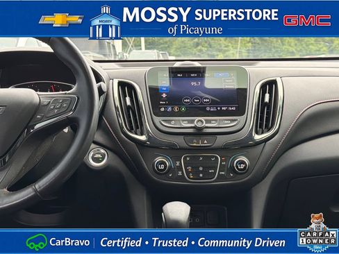 Certified 2022 Chevrolet Equinox RS w/ RS Leather Package FWD image 18
