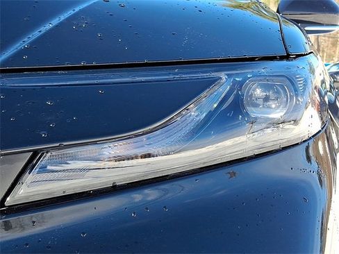 Certified 2025 Toyota Camry LE image 9