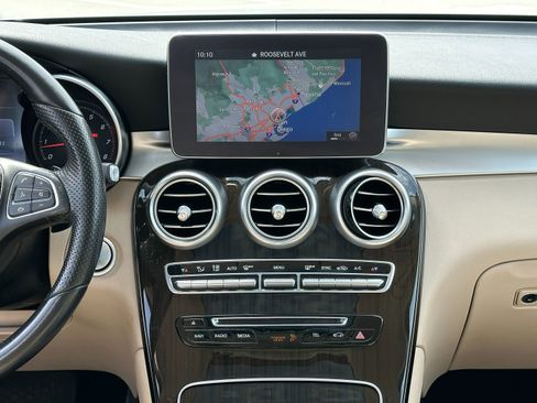 Used 2016 Mercedes-Benz GLC 300 4MATIC image 29