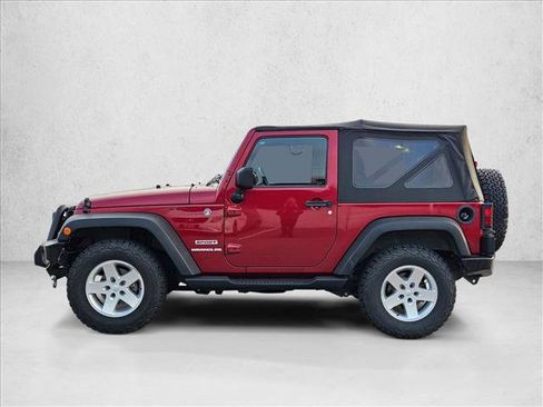 Used 2013 Jeep Wrangler Sport AWD/4WD image 8