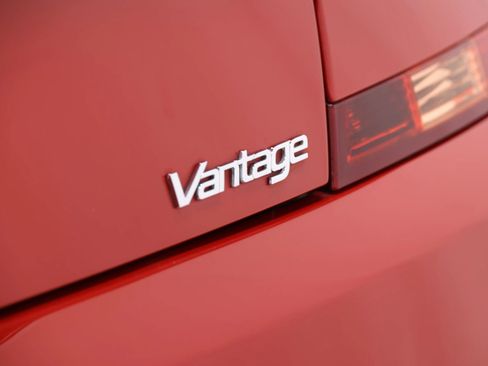 Used 2008 Aston Martin V8 Vantage Roadster RWD image 50