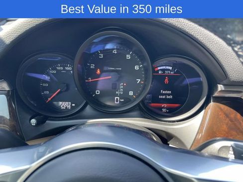 Used 2020 Porsche Macan AWD/4WD image 24
