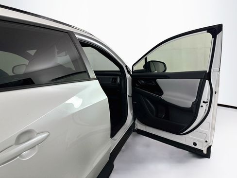 Used 2023 Subaru Solterra AWD image 33