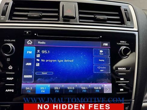 Used 2019 Subaru Outback 2.5i Limited AWD/4WD image 23