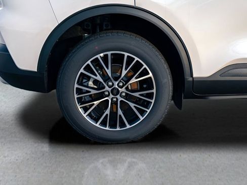 Certified 2024 Ford Escape SE FWD image 4