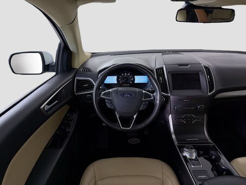 Used 2019 Ford Edge SEL w/ Equipment Group 201A FWD image 24