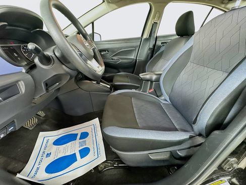 Used 2024 Nissan Versa SV FWD image 23