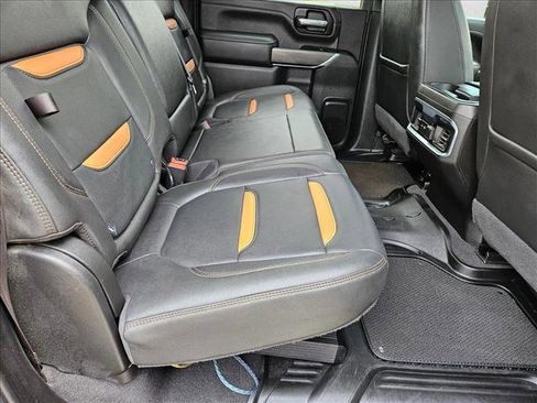 Used 2022 GMC Sierra 2500 AT4 w/ Gooseneck/5TH Wheel Package image 19