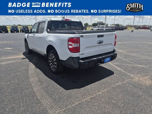 Certified 2024 Ford Maverick Lariat FWD image 6