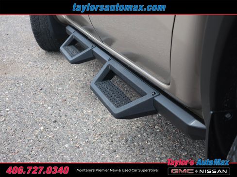 Used 2024 Nissan Frontier PRO-4X w/ Off-Road Protection Package AWD/4WD image 41