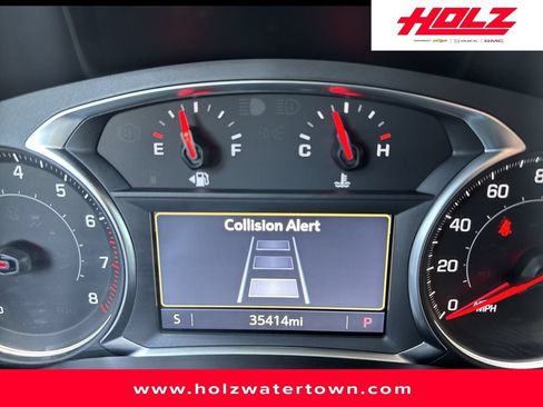 Used 2025 Chevrolet Blazer LT AWD/4WD image 25