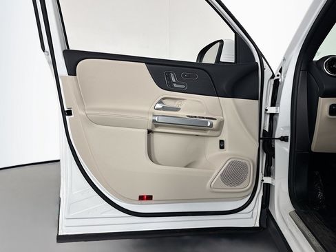 Certified 2026 Mercedes-Benz GLB 250 image 22