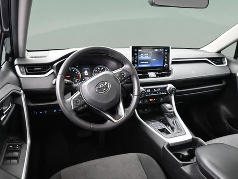 Used 2019 Toyota RAV4 XLE w/ Convenience Package AWD/4WD image 34