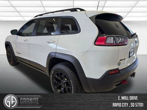 Used 2022 Jeep Cherokee Trailhawk w/ Trailer Tow Group AWD/4WD image 4