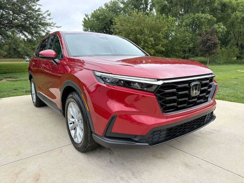 Used 2024 Honda CR-V EX image 8