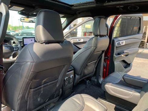 Certified 2023 Ford Explorer ST AWD/4WD image 30
